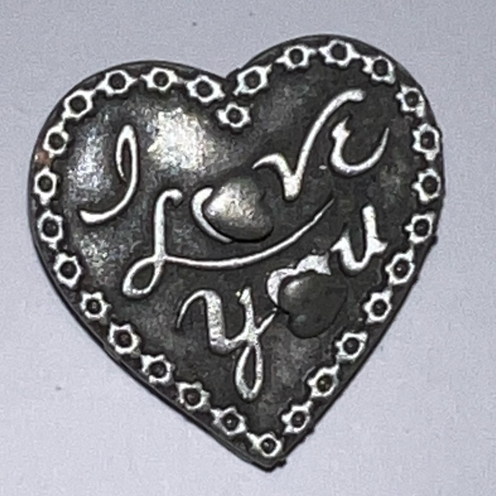 Vintage Ms Dee “l love you” heart brooch pin with removable earring studs pewter